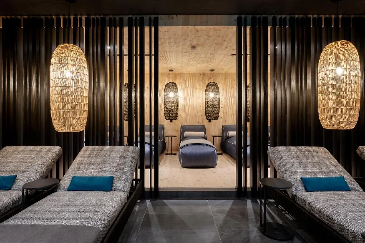 Ski & Bike Hotel Wiesenegg Saalbach-Hinterglemm